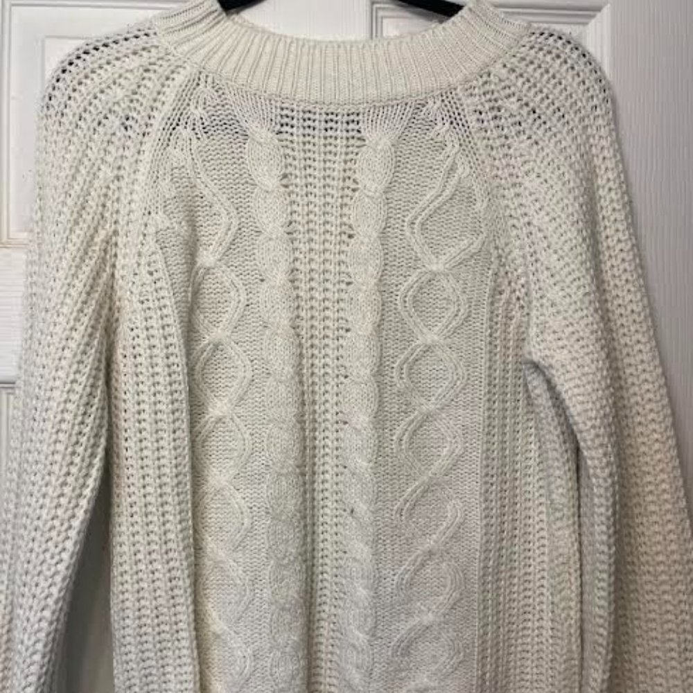 Cocovive Sweater (L) White